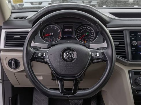Used 2018 Volkswagen Atlas SE image 18