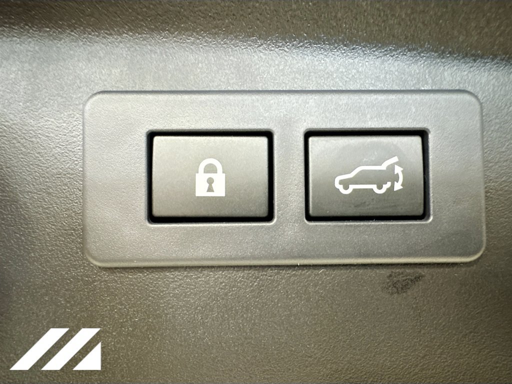 Used 2026 Subaru Outback Touring XT AWD/4WD image 30