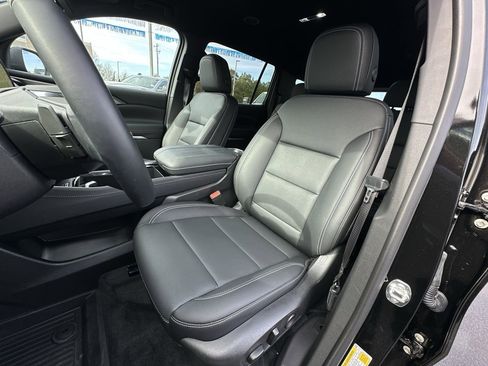 New 2025 Chevrolet Traverse LT w/ Enhanced Driving Package image 19