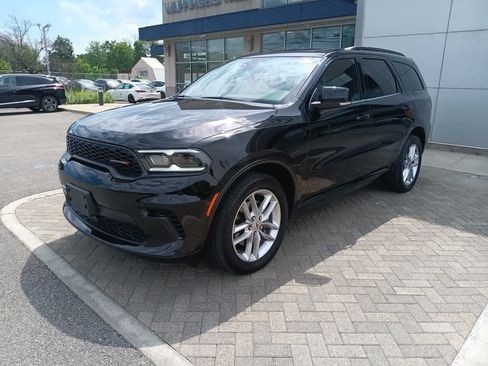Used 2024 Dodge Durango GT AWD/4WD image 2