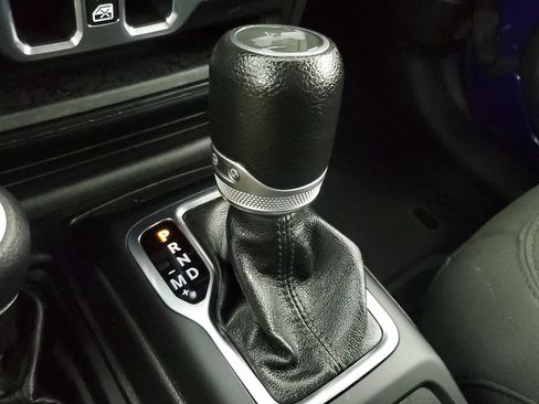 Used 2020 Jeep Wrangler Unlimited Sport S AWD/4WD image 27
