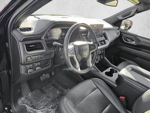 Used 2022 Chevrolet Tahoe Z71 w/ Luxury Package image 10