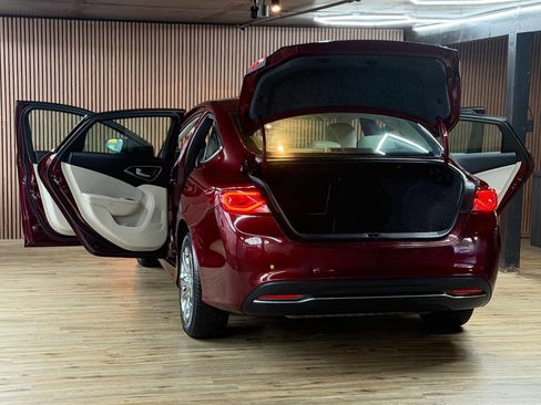 Used 2015 Chrysler 200 Limited image 7