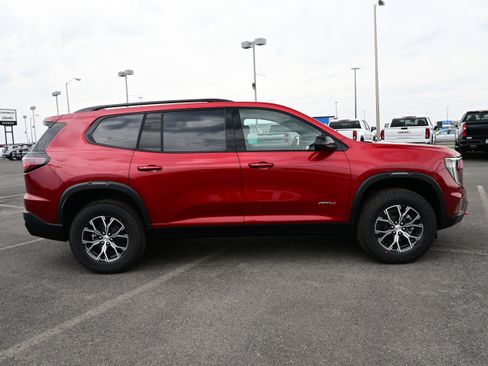 New 2026 GMC Acadia AT4 w/ Luxury Package AWD/4WD image 5