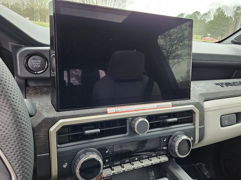 New 2026 Toyota Tacoma Limited image 13