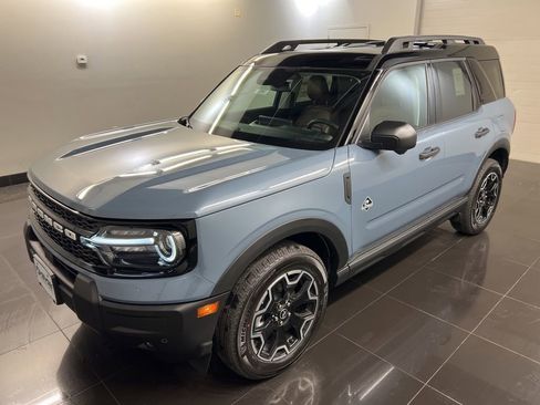 New 2026 Ford Bronco Sport Outer Banks w/ Outer Banks Tech Package+ image 3