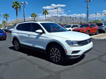 Used 2021 Volkswagen Tiguan SE w/ Panoramic Sunroof Package