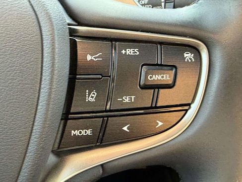 Used 2022 Lexus ES 350 w/ Premium Package image 25