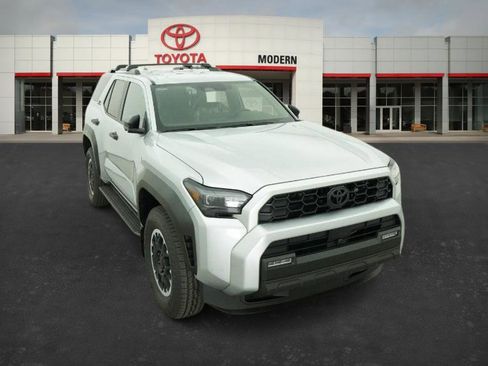New 2025 Toyota 4Runner TRD Off-Road Premium image 32
