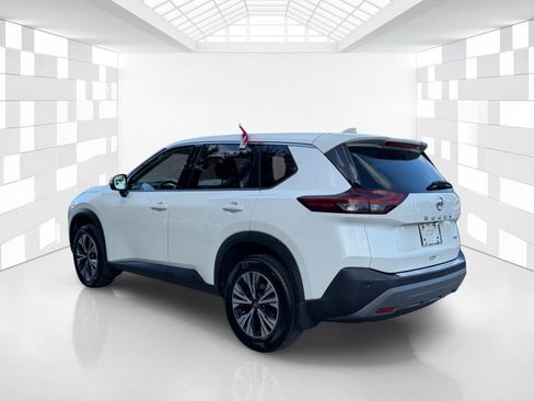 Used 2021 Nissan Rogue SV FWD image 5