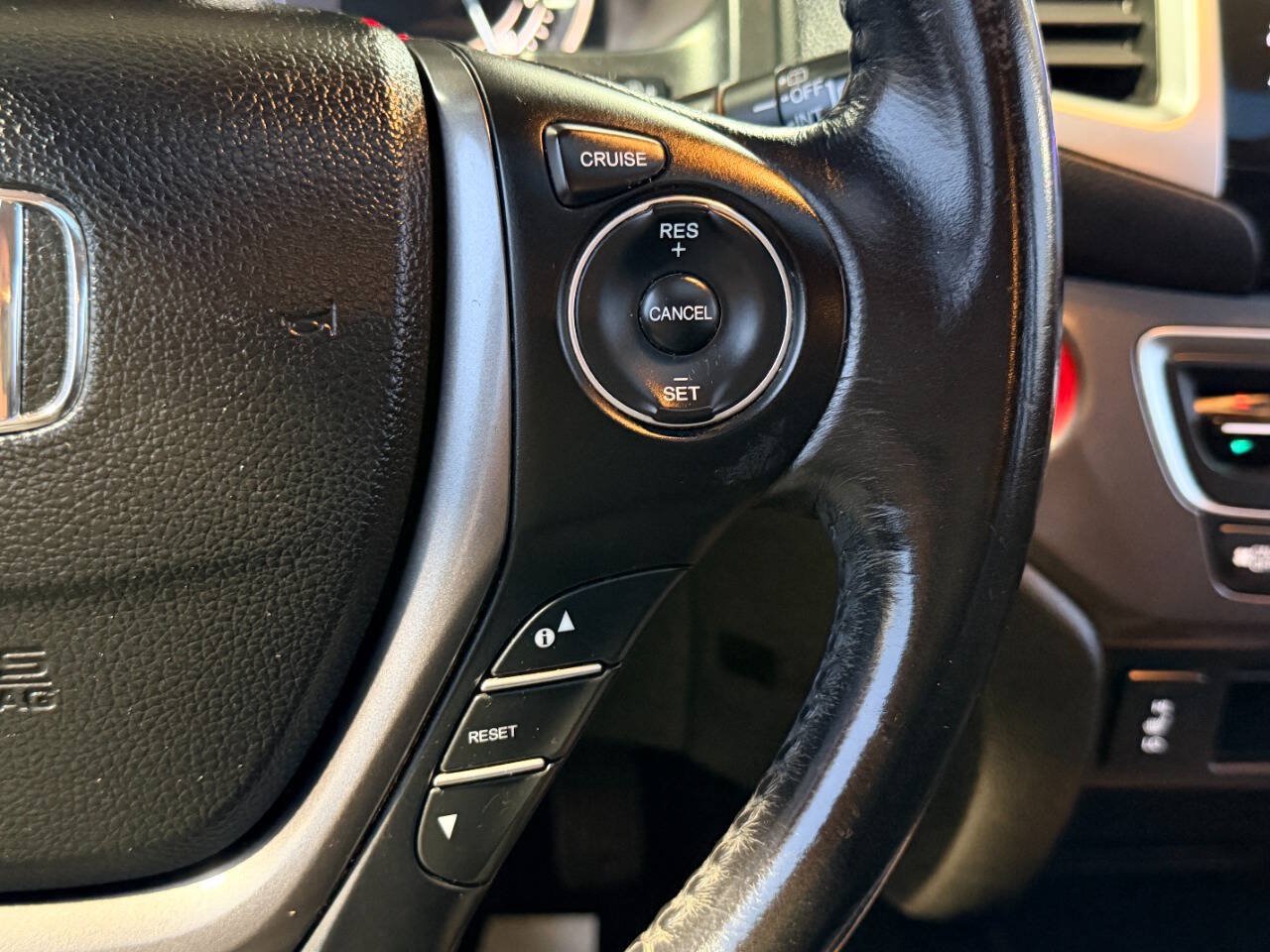 Used 2016 Honda Pilot EX-L image 35