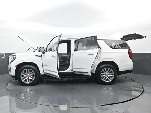 Used 2023 GMC Yukon SLT w/ SLT Premium Package AWD/4WD image 35