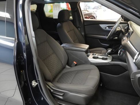 Used 2021 Chevrolet Blazer LT AWD/4WD image 23