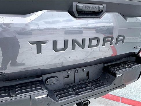 Used 2025 Toyota Tundra SR5 w/ SR5 Premium Package AWD/4WD image 23