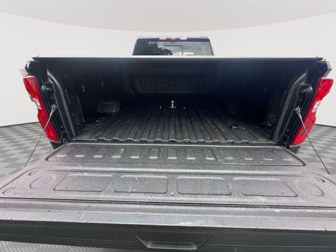 Used 2024 Chevrolet Silverado 2500 LTZ w/ LTZ Premium Package AWD/4WD image 34
