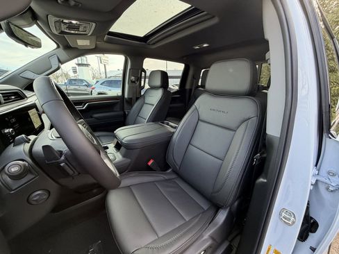 New 2026 GMC Sierra 1500 Denali image 11