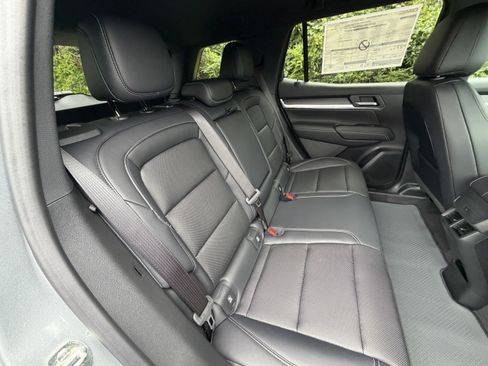 New 2026 GMC Terrain Elevation w/ Elevation Premium Package FWD image 17