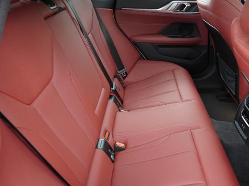 Certified 2023 BMW i4 eDrive35 RWD image 33