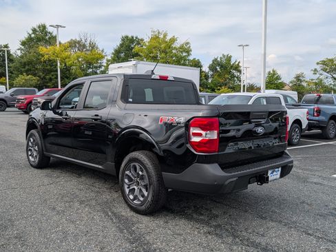 New 2025 Ford Maverick XLT w/ XLT Luxury Package image 3