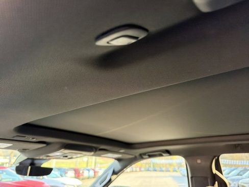 Used 2024 Chevrolet Tahoe High Country w/ Advanced Technology Package image 14