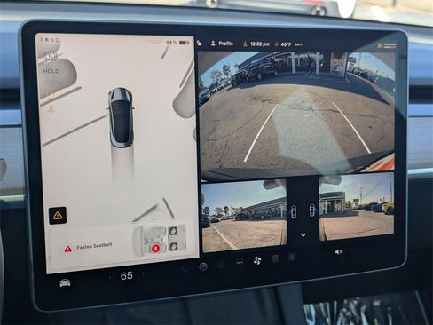 Used 2023 Tesla Model 3 Standard Range image 15