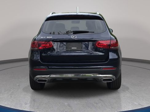 Used 2022 Mercedes-Benz GLC 300 image 6