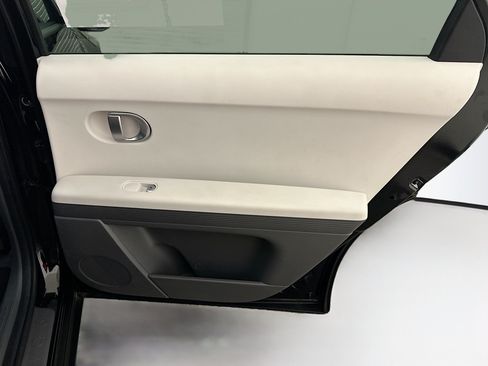 Used 2024 Hyundai Ioniq 5 SEL AWD/4WD image 32