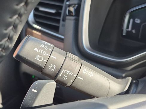 Used 2021 Honda CR-V Touring image 21
