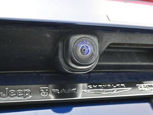 Used 2024 Kia Seltos EX FWD image 35
