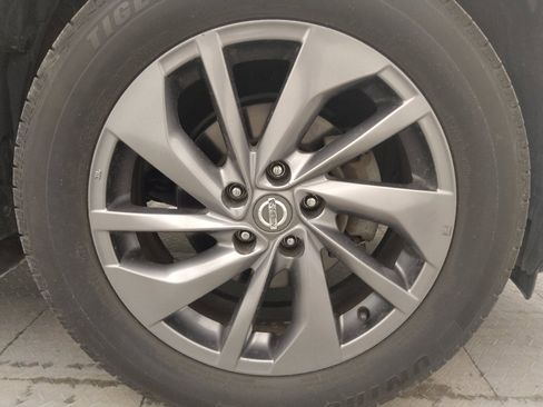 Used 2016 Nissan Rogue SL w/ SL Premium Package FWD image 31