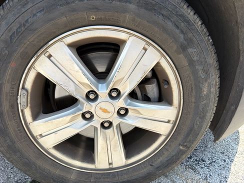 Used 2020 Chevrolet Trax LS w/ Tint and Cruise Package FWD image 10