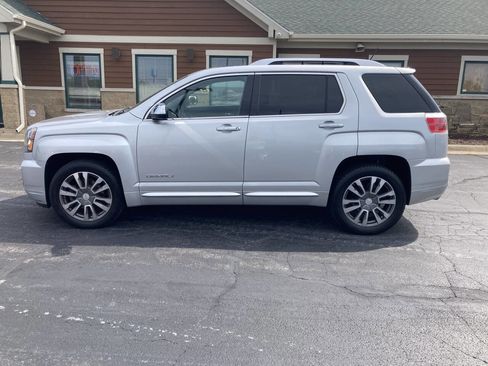 Used 2017 GMC Terrain Denali image 6