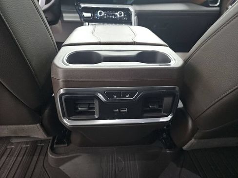Used 2024 GMC Sierra 1500 Denali w/ Denali Reserve Package AWD/4WD image 41