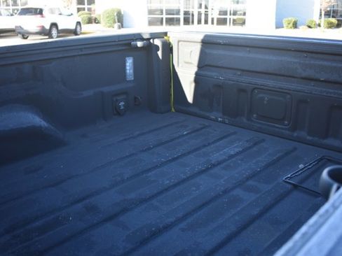 Used 2023 Jeep Gladiator Willys image 14