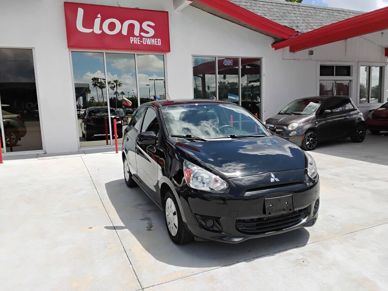 Used 2015 Mitsubishi Mirage DE FWD image 2