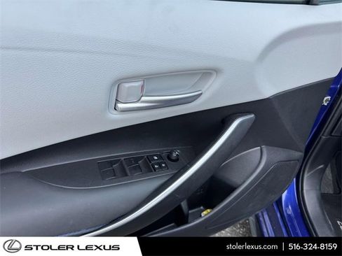 Used 2022 Toyota Corolla SE image 21