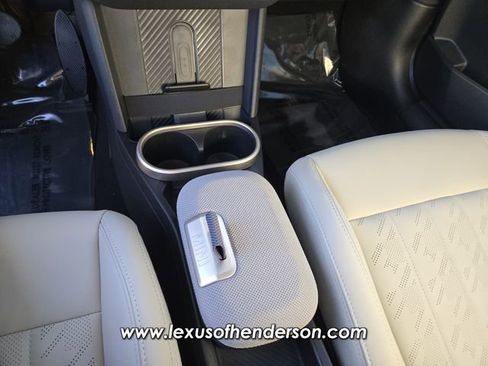 Used 2025 MINI Cooper 2-Door Hardtop FWD image 27