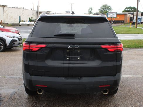 Used 2023 Chevrolet Traverse LT w/ Midnight/Sport Edition AWD/4WD image 6