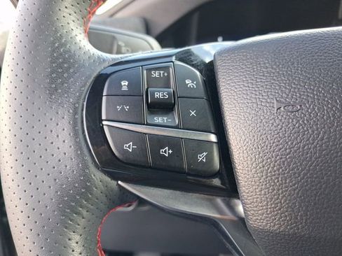 Used 2025 Ford Explorer ST-Line RWD image 16