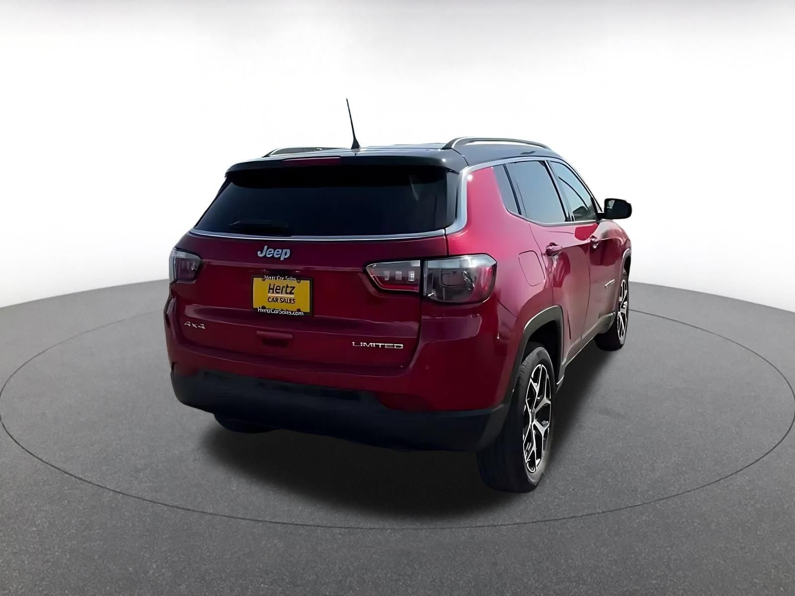Used 2025 Jeep Compass Limited AWD/4WD image 14
