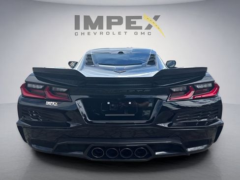 Used 2025 Chevrolet Corvette Z06 w/ Stealth Interior Trim Package RWD image 4