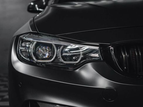 Used 2019 BMW M4 Coupe w/ Competition Package image 12