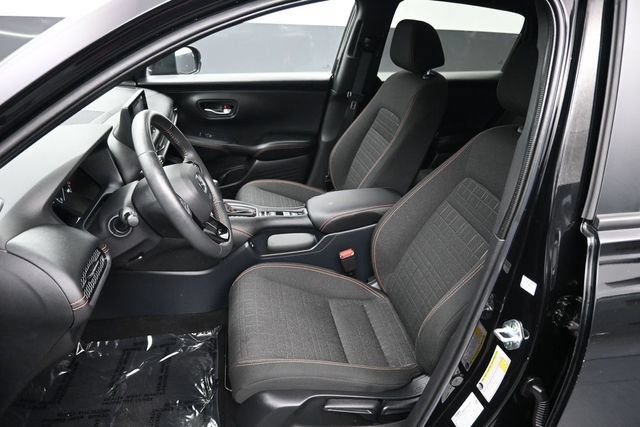 Certified 2024 Honda HR-V Sport image 17