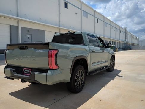 Used 2025 Toyota Tundra Platinum AWD/4WD image 5