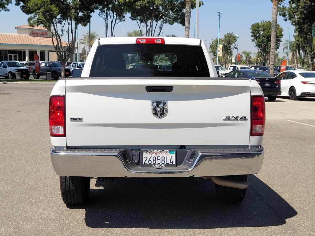 Used 2024 RAM 1500 Classic SLT AWD/4WD image 7