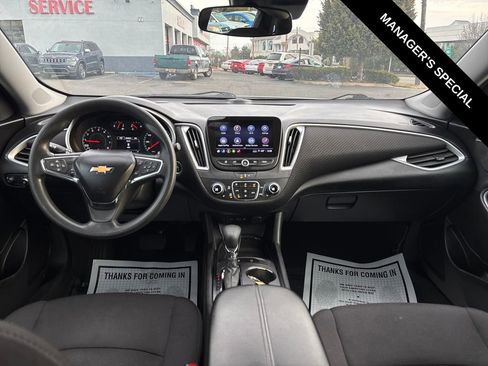 Used 2024 Chevrolet Malibu LT FWD image 18