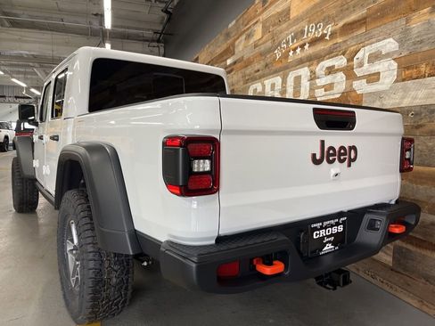 New 2026 Jeep Gladiator Mojave AWD/4WD image 25