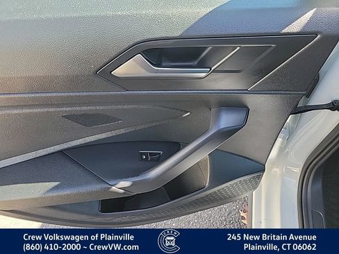 Certified 2023 Volkswagen Jetta GLI Autobahn image 48