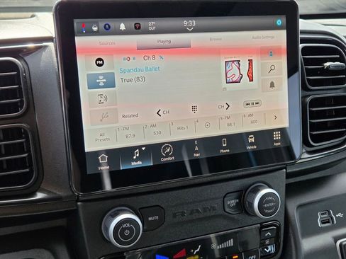 Used 2024 RAM ProMaster 3500 w/ Delivery Van Package FWD image 27