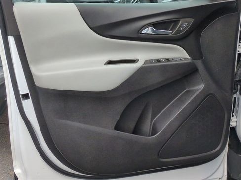 Certified 2023 Chevrolet Equinox LS image 22
